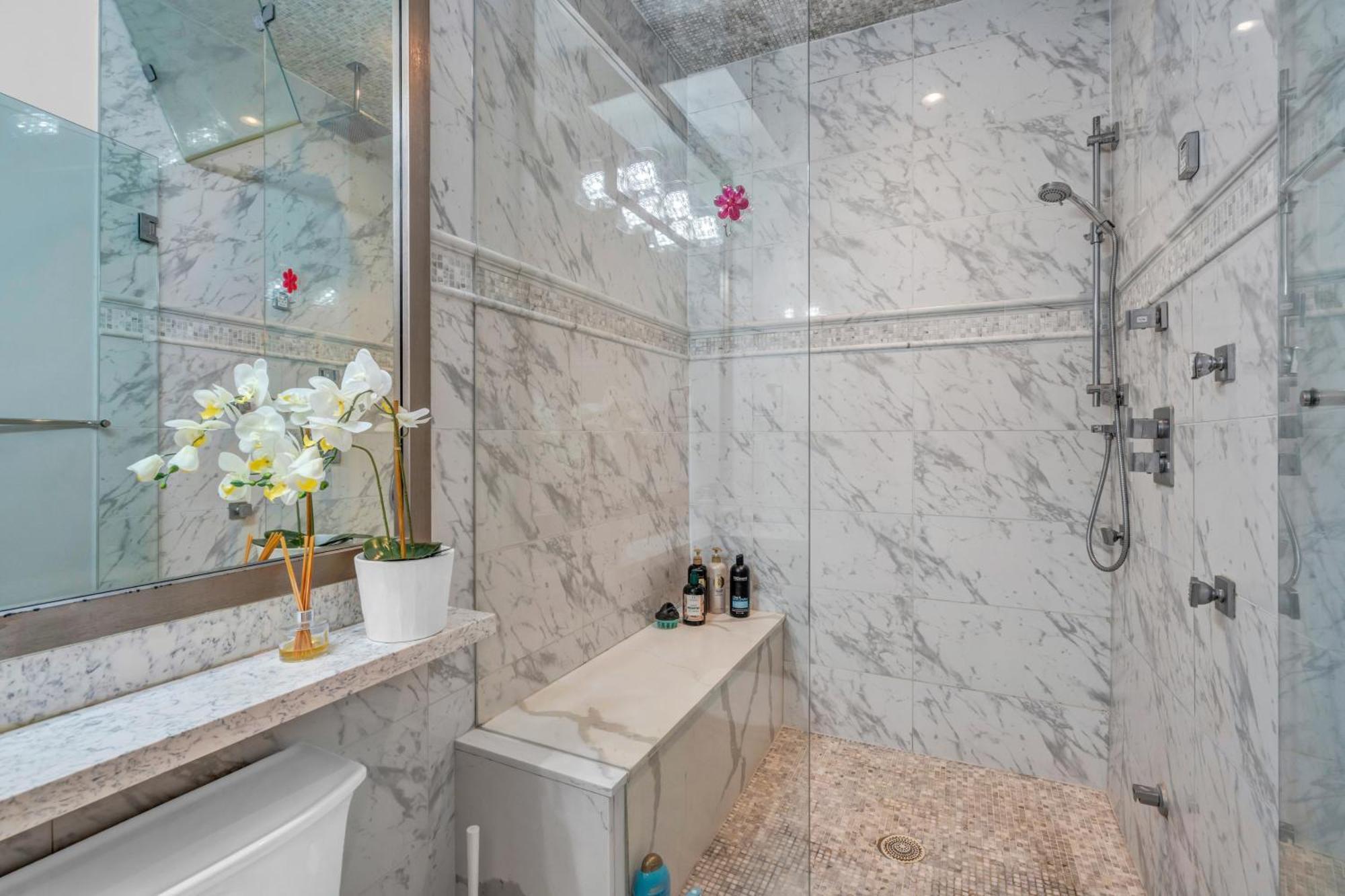 Vancouver West Cozy Retreat By Host Launch Εξωτερικό φωτογραφία